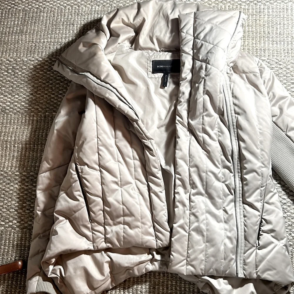 BCBGMaxAzria duck down filled puffer, Sz S (fits Med too) - Picture 6 of 9